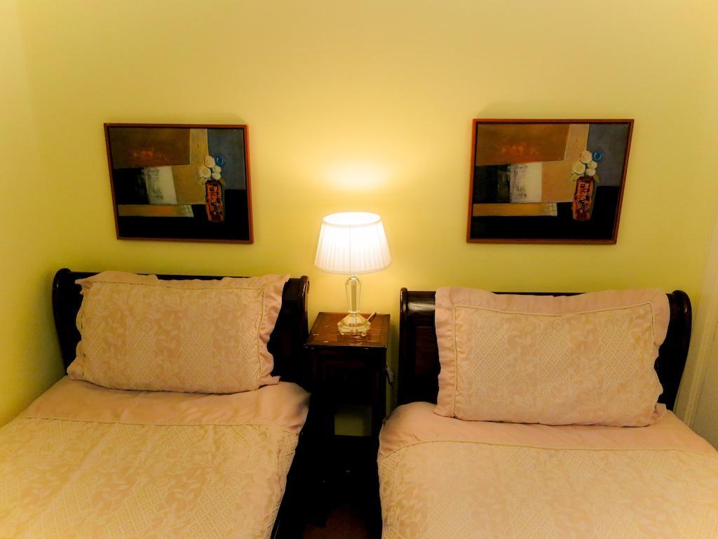 Angel View Bed and Breakfast Guildford Kamer foto