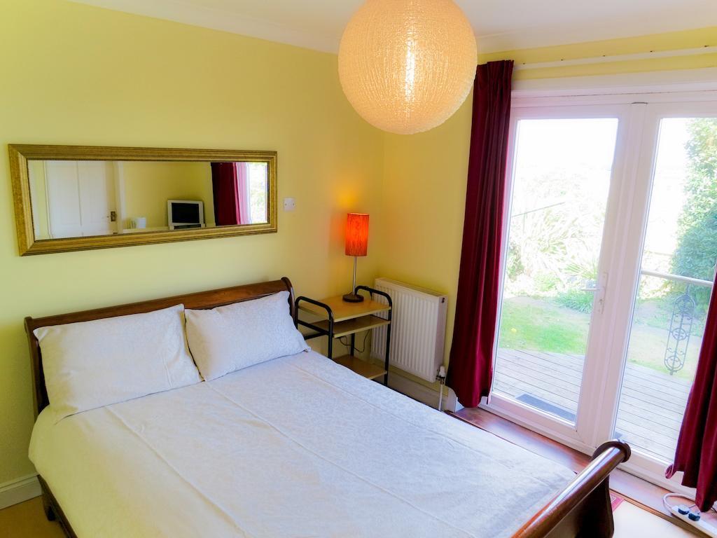 Angel View Bed and Breakfast Guildford Kamer foto